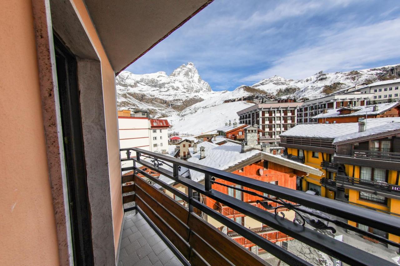 Hotel Sporting Breuil-Cervinia Eksteriør billede
