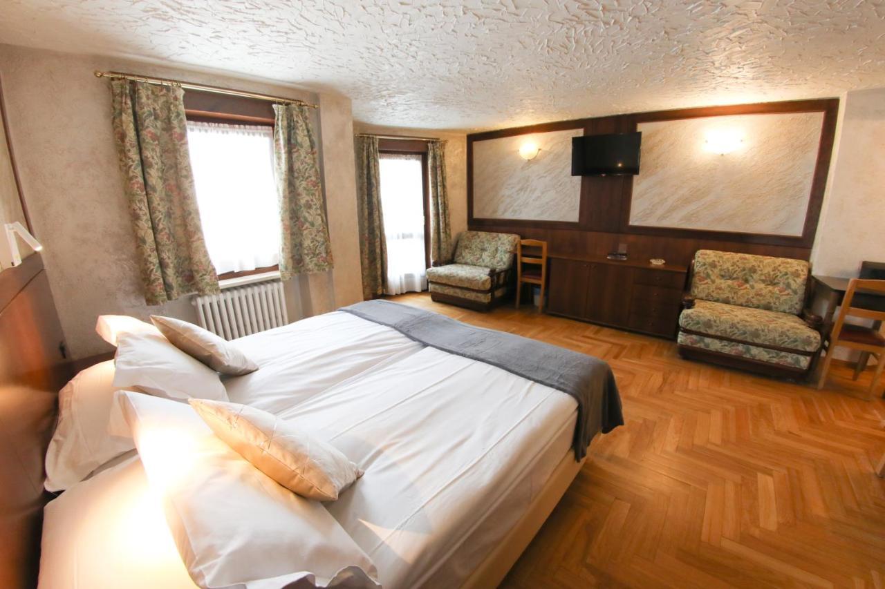 Hotel Sporting Breuil-Cervinia Eksteriør billede